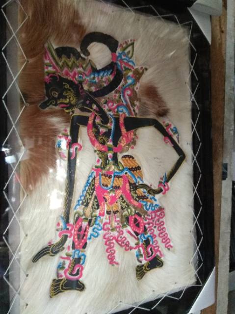 TERMURAH! LUKISAN WAYANG KULIT GATOTKACA UKURAN 70 x 50 cm BAHAN KULIT KAMBING ASLI PAJANGAN DINDING