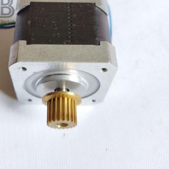Nema 17 Stepper Motor 1.8deg 1.5A Bipolar 4Wire 42BYGH615-08A