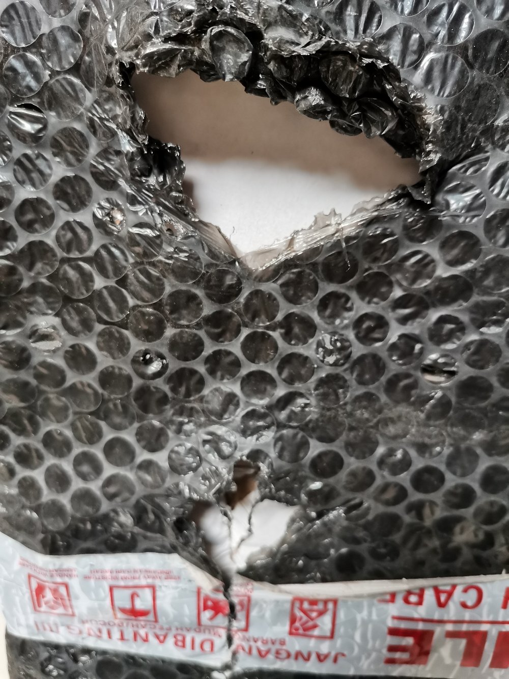 Ikea Rigga Rak Pakaian Putih