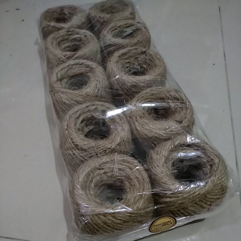 

Tali Goni 3layer ( 10Roll/Jual per pak ) GROSIR!!!