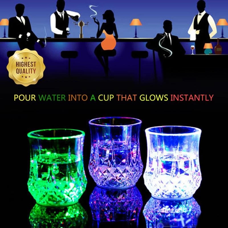 Gelas Wine / Minuman Bentuk Nanas Transparan Dengan Lampu LED Sensor Cahaya