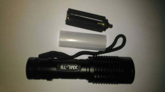 Senter LED 1000 Lumens - ZOOM - BESI - SANGAT TERANG - MURAH