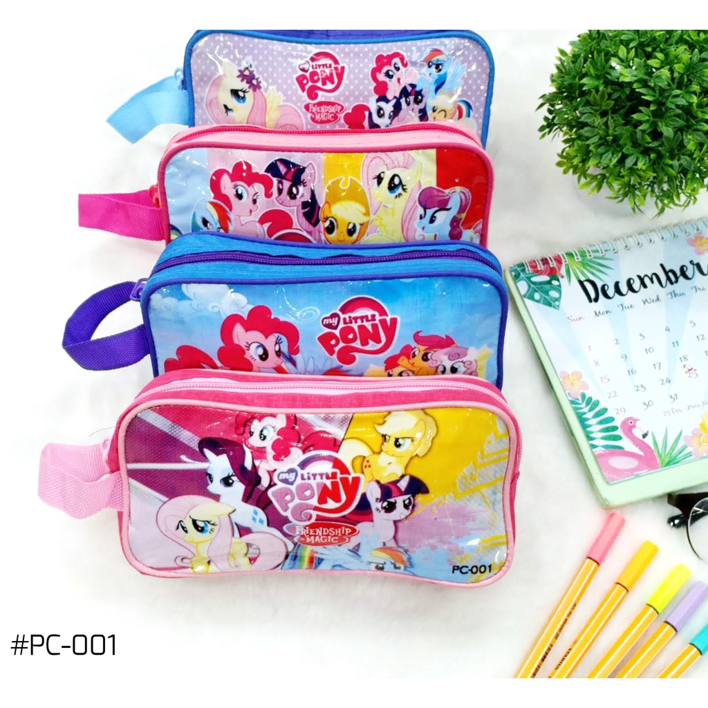 

HOODIEPOLOS - TEMPAT PENSIL / PERLENGKAPAN KANTOR / KOTAK PENSIL KARAKTER PONNY / KOTAK PE ANAK CEWEK / ALAT TULIS