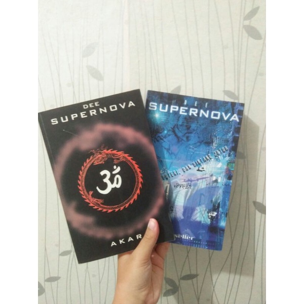 Set Novel Supernova karya Dee Lestari