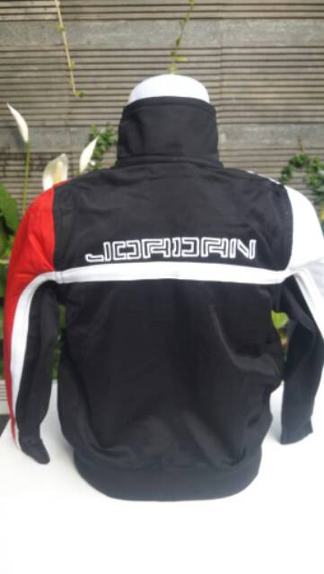 Jaket anak