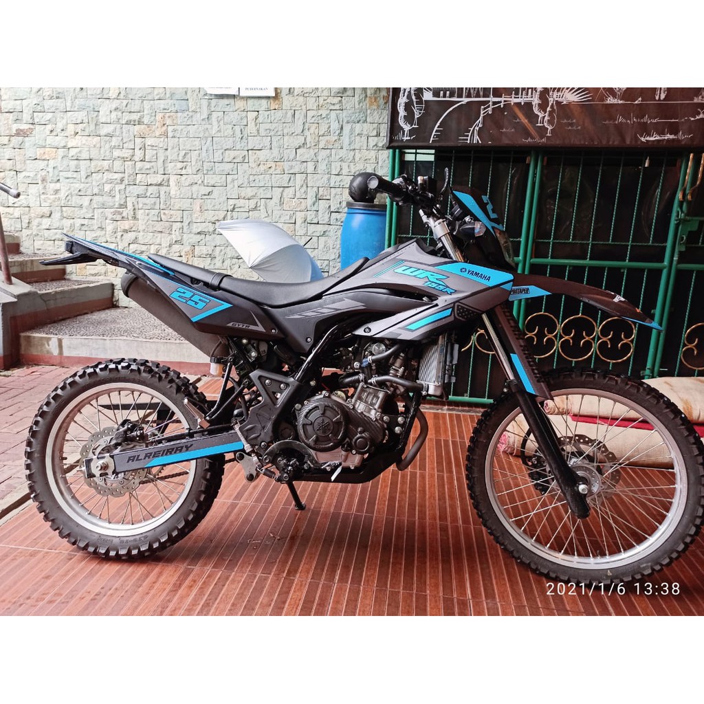 Decal stiker Yamaha WR 155 Supermoto Trail variasi decal emblem yamaha wr
