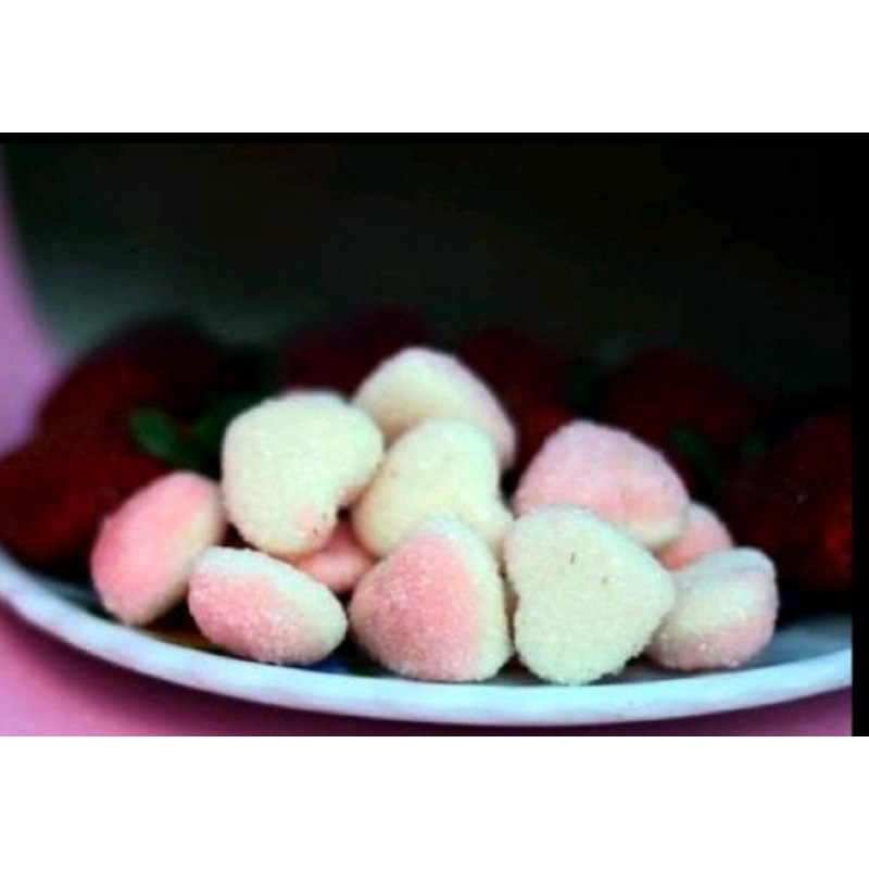 

Permen Jelly Yupi Love Strawberry