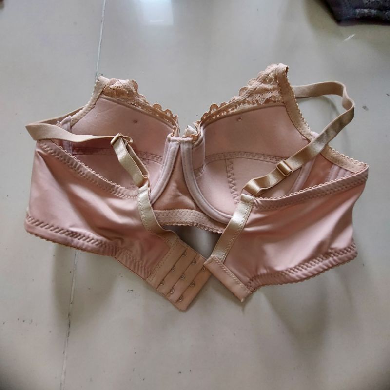 TALLY BRA BH CUP BESAR / BERKAWAT / BUSA TIPIS RENDA SIZE 36-42 37651