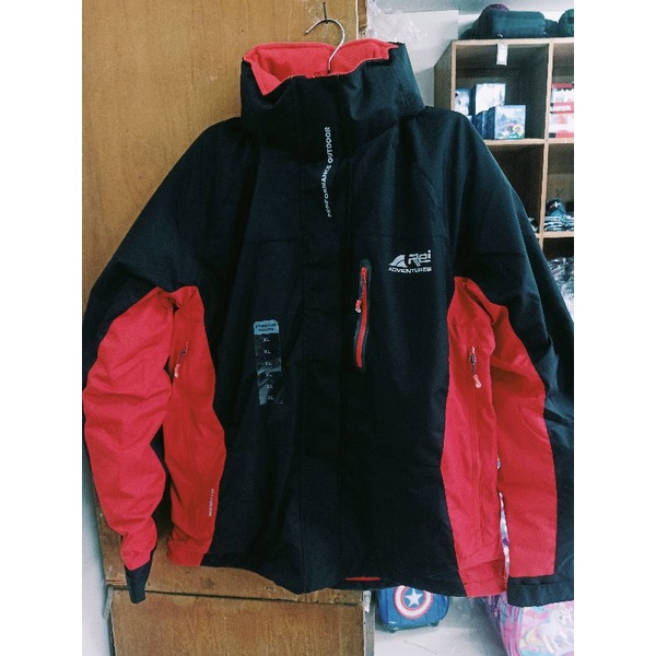 Jaket Gunung Pria MAMOTH BLK AREI OUTDOORGEAR - Jaket Parasut Pria AREI MAMOTH - Jaket Mendaki Gunun