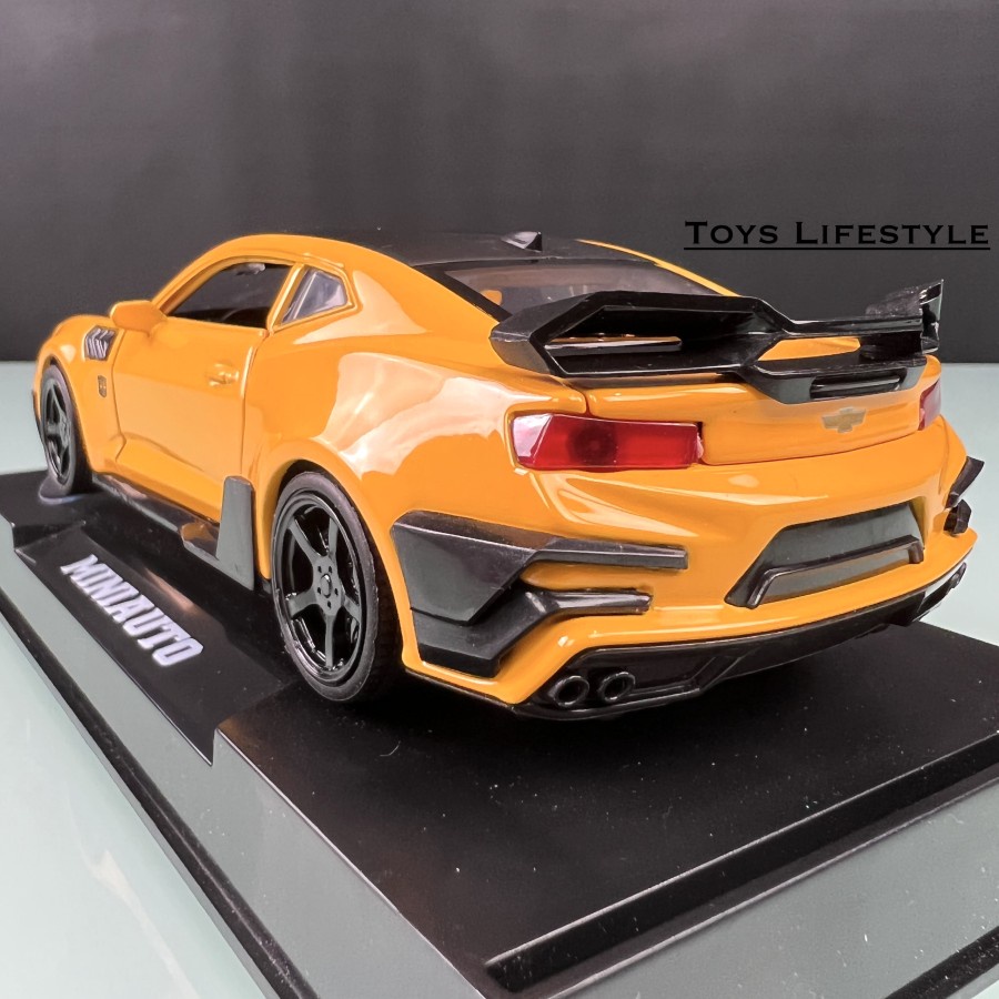 MiniAuto Diecast - Chevrolet Camaro Bumblebee Skala 1:32