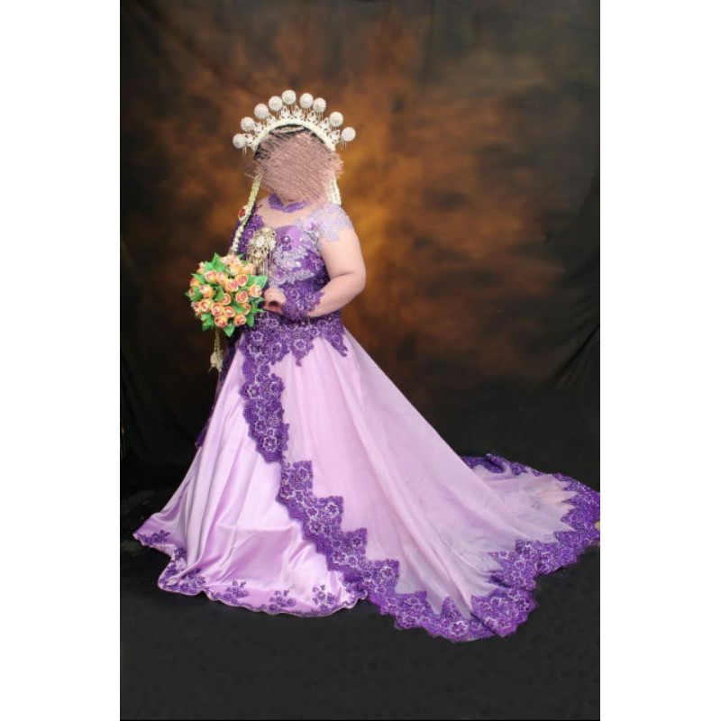 gaun pengantin jumbo mewah