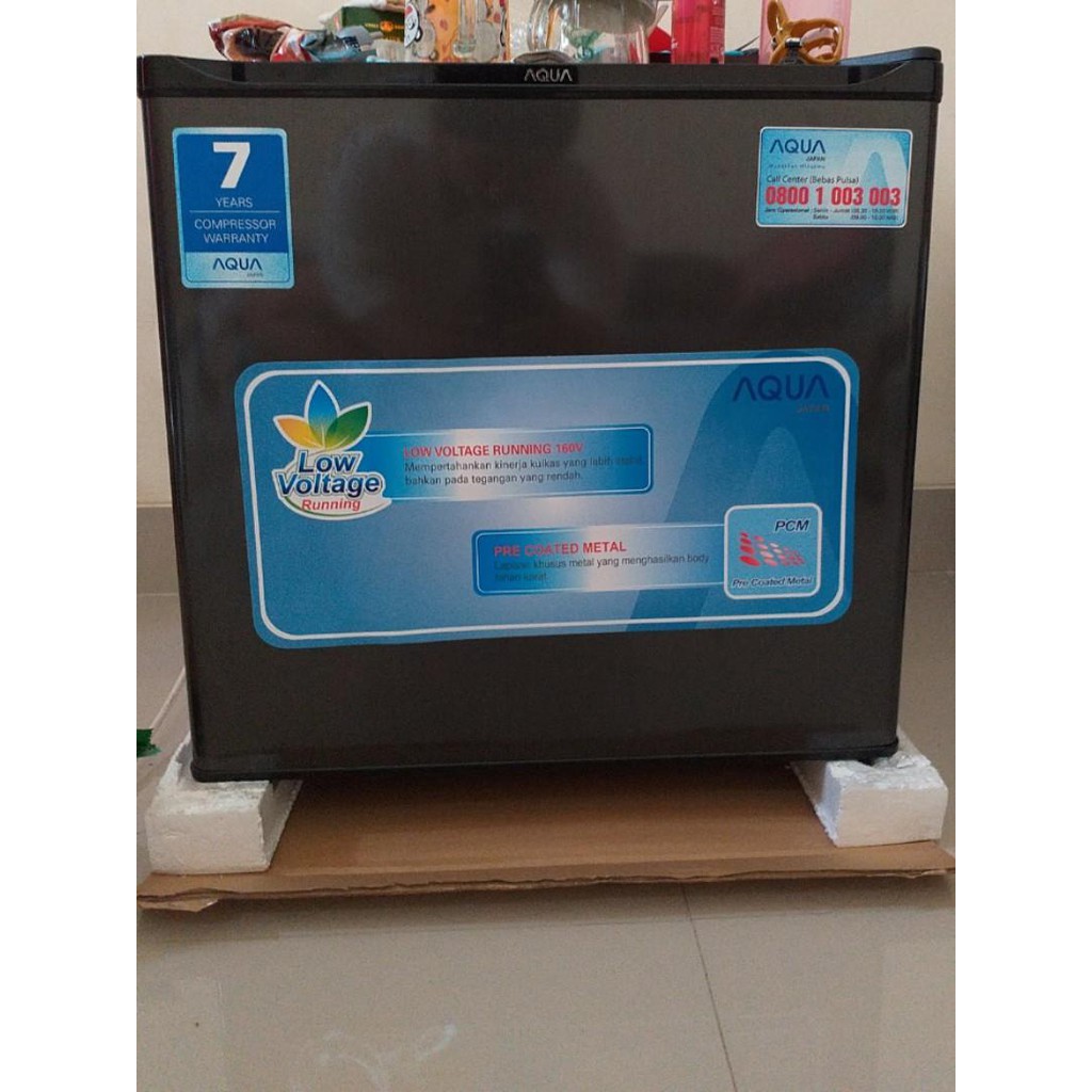 Kulkas Mini/hotel Portable 1 Pintu Sanyo Aqua 50 F + Freezer Garansi Resmi 7 Tahun