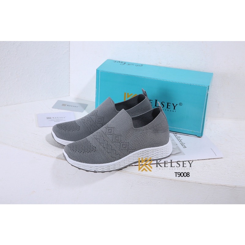 Kelsey Sepatu Flyknit Shoes wanita T9008