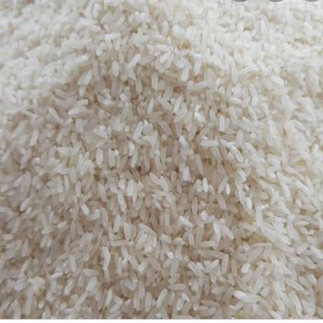 

Beras curah 1 kilo