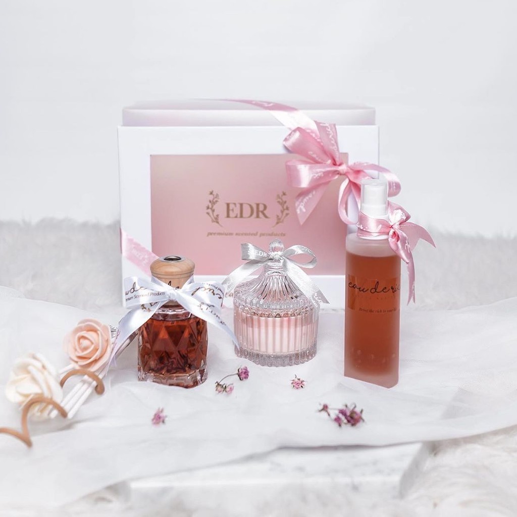

Hampers Set 2 / Hadiah /Gift Set / Souvenirs