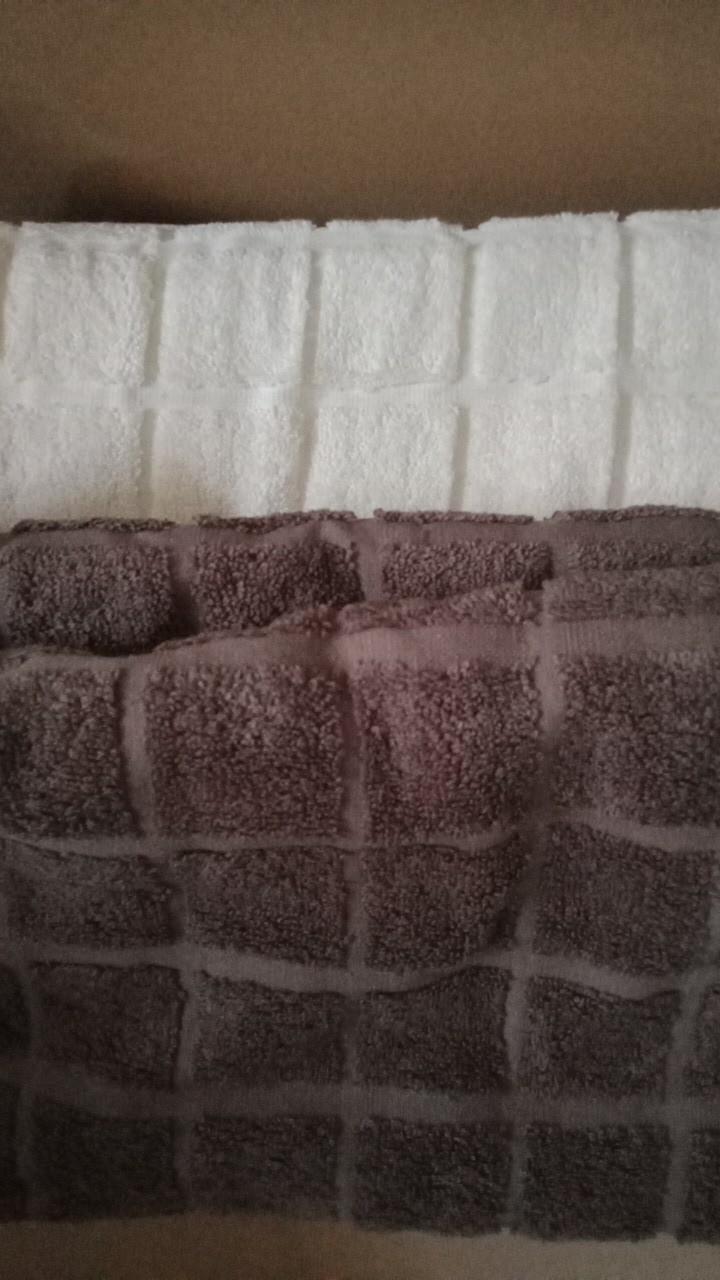 Nina Mg Bath Towel - Square Fill / Brown