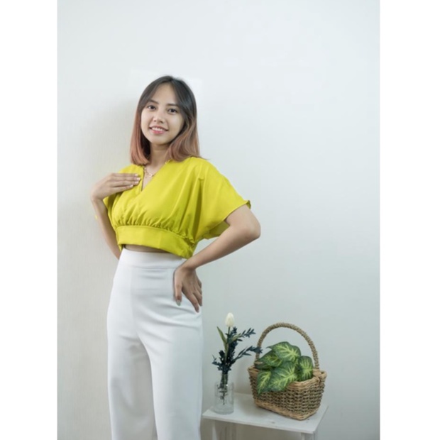 RX FASHION - FEMEI OUTER CROP XXL TWISTCONE / BOW BACK CARDY / Slit Back Self Tie Wrap Crop Top  / Atasan Wanita Korean Style Bow Back Cardy / Vallina Outer Blouse / YOLLA OUTER CARDI ATASAN WANITA / CROP ZOYA NN