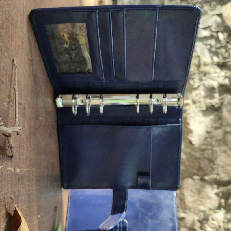 

Binder bonus card holder