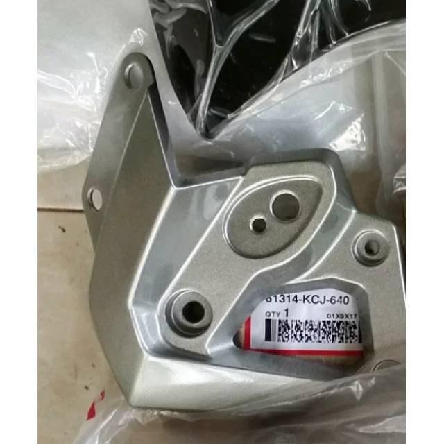 Garnish kupingan kiri revo tiger barong ori