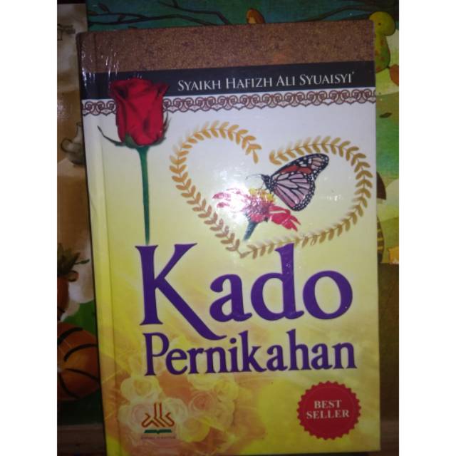 

Kado Pernikahan