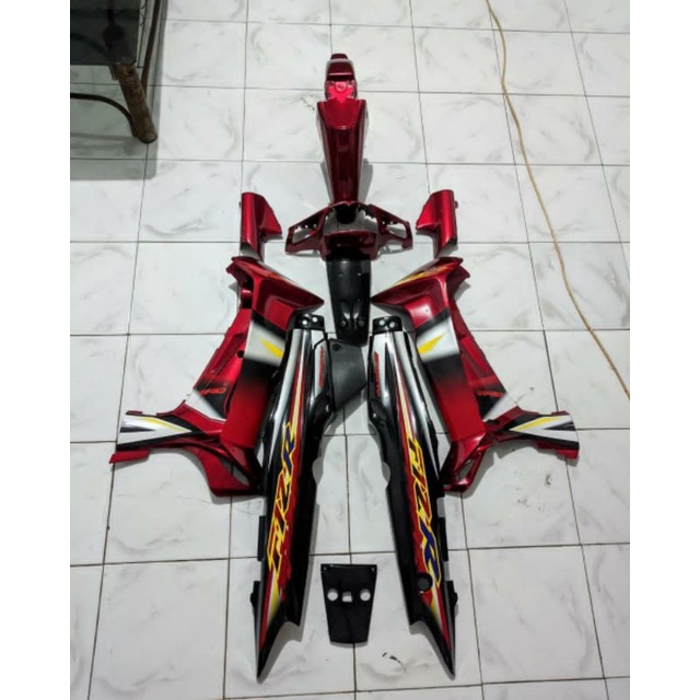 BODYSET FIZ R 2003 MERAH HITAM BODY FIZ R FULLSET MERAH HITAM FULLSET BODY FIZ R HITAM MERAH