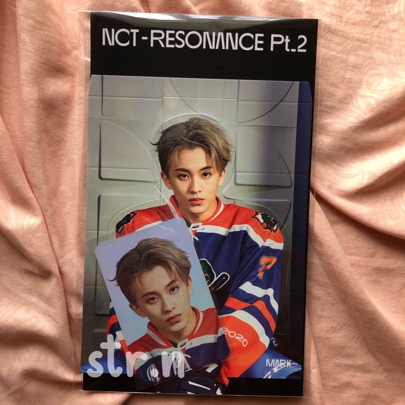 [BOOKED] MARK Holo Standee NCT Resonance Pt. 2