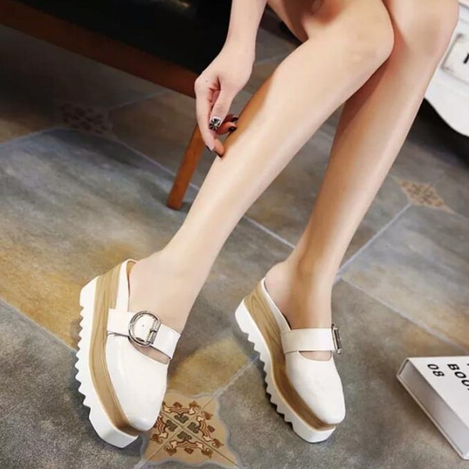 SEPATU WANITA WEDGES / SEPATU WEDGES WANITA SOL GERIGI PUTIH ORIGINAL GRATIS