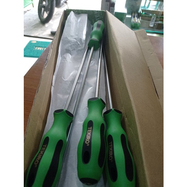 obeng tpr (+) tekiro panjang 300mm /obeng gagang tpr tekiro 30 cm