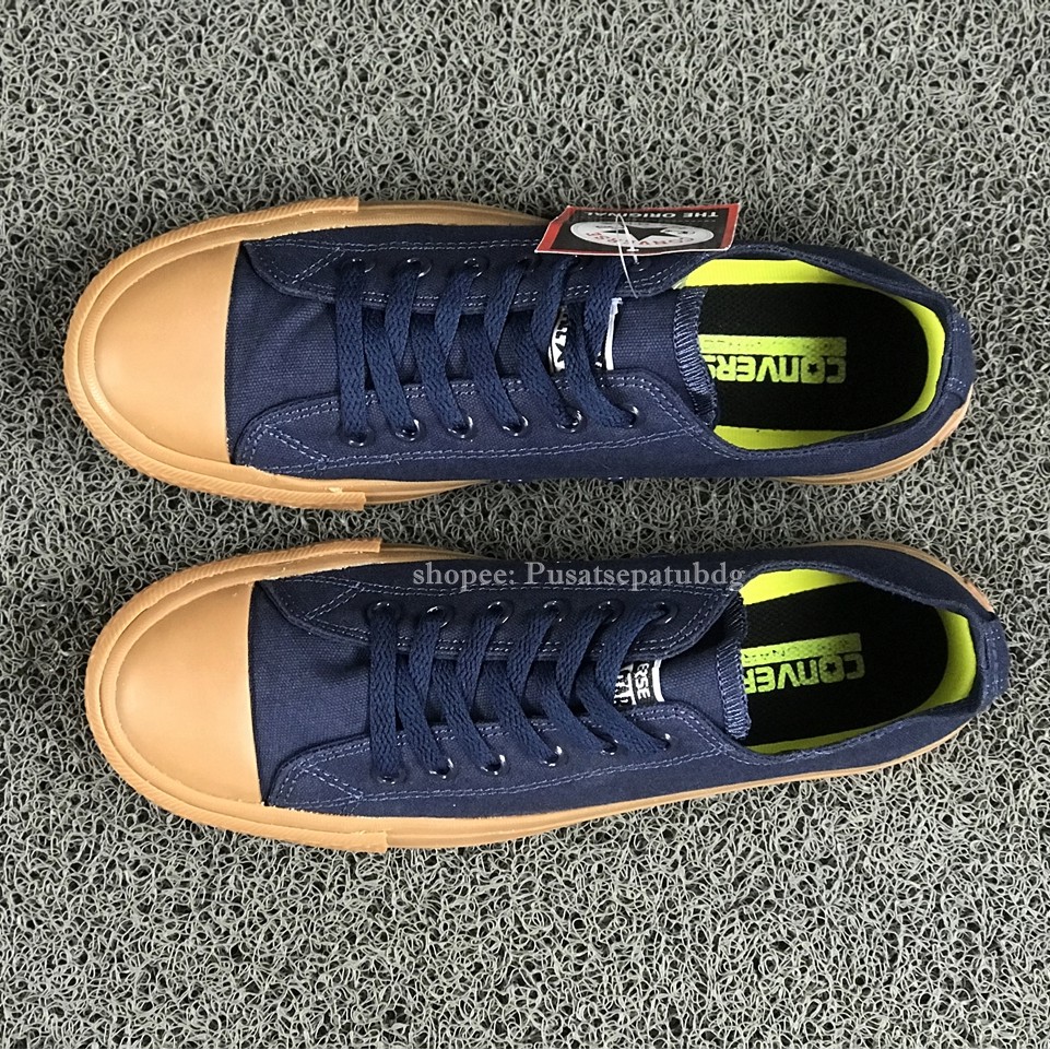 Sepatu Converse Chuck Taylor II Lunarlon Low Navy Gum