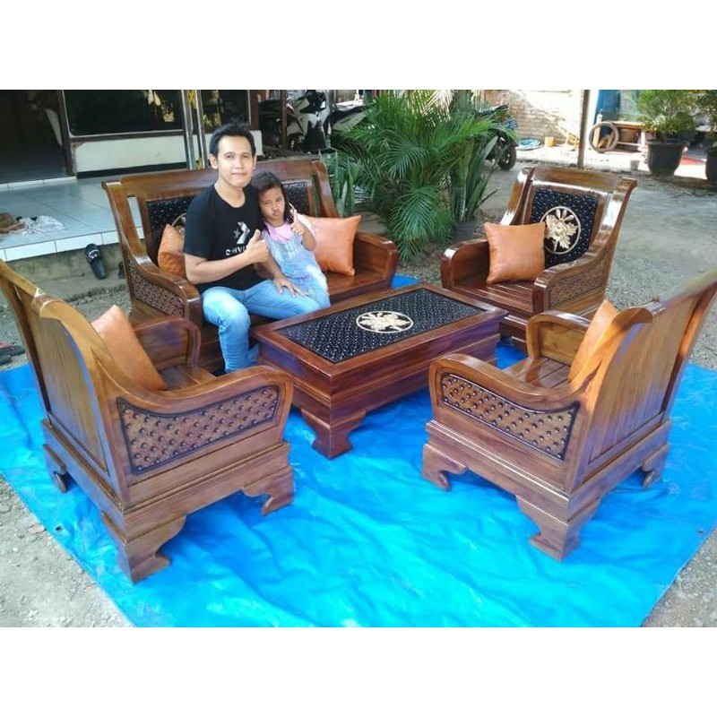 kursi tamu cantik bahan kayu jati