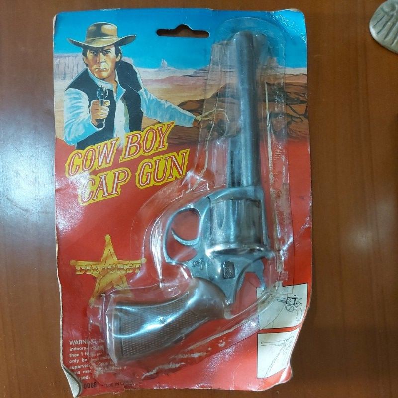 Pistol Dompis Diescast Cow Boy Cap Gun