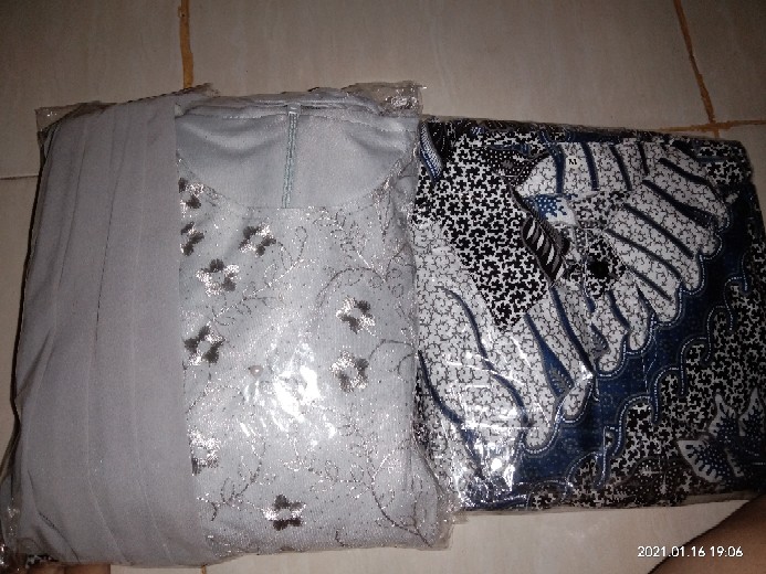 Maura Couple - Sania Ruffle Batik Couple Ori Ndoro Jowi Dnt Garansi Termurah Shopee - Kebaya Couple