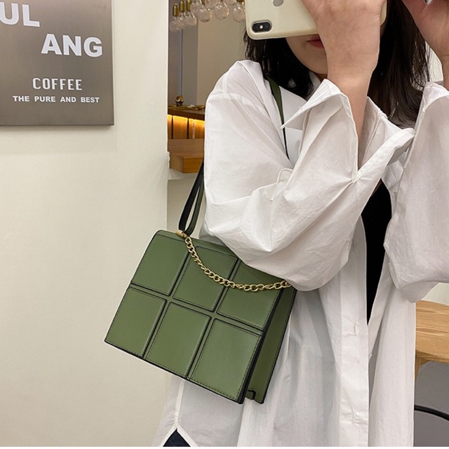 KOREAN CHIC FASHION LEATHER SLING BAG / SHOULDER BAG FASHION KOREA / TAS SELEMPANG FASHION / TAS KONDANGAN / TAS SLEMPANG IMPORT KULIT RANTAI