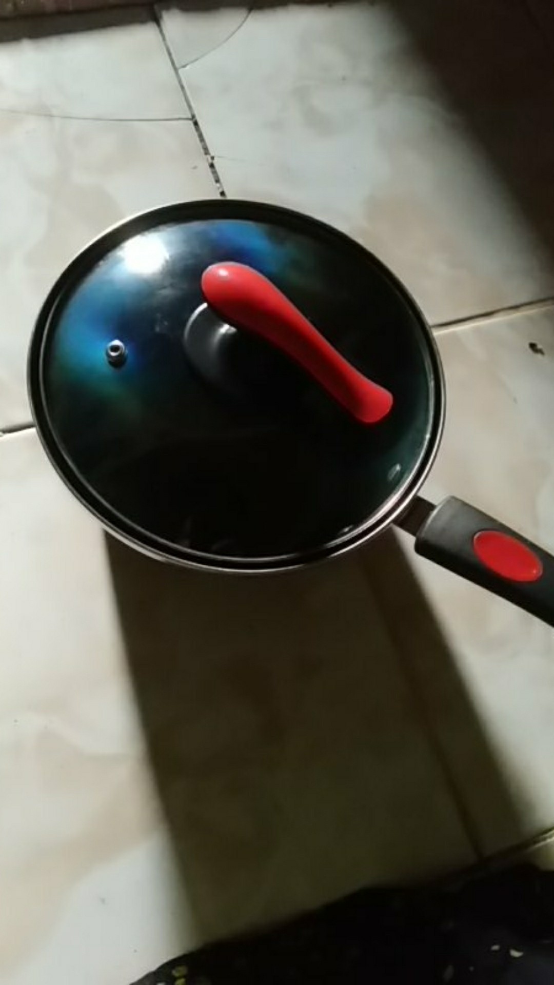 Panci Susu Enamel Q2 2001 Tutup Kaca 20cm - Panci Susu Saucepan Q2