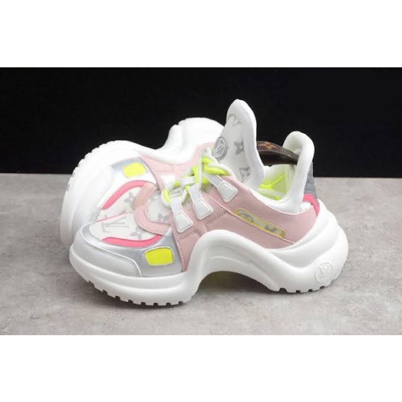 PRELOVED LV ARCHLIGHT SNEAKERS NEON