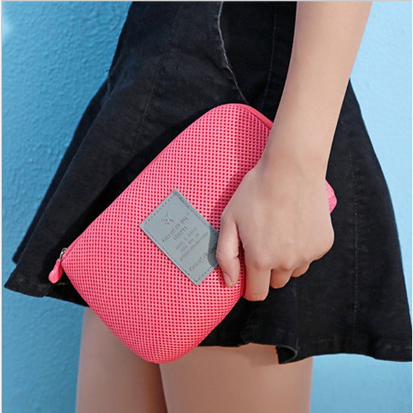 Gadget Pouch  / Gadget Organizer / Tas Gadget / Tas kosmetik