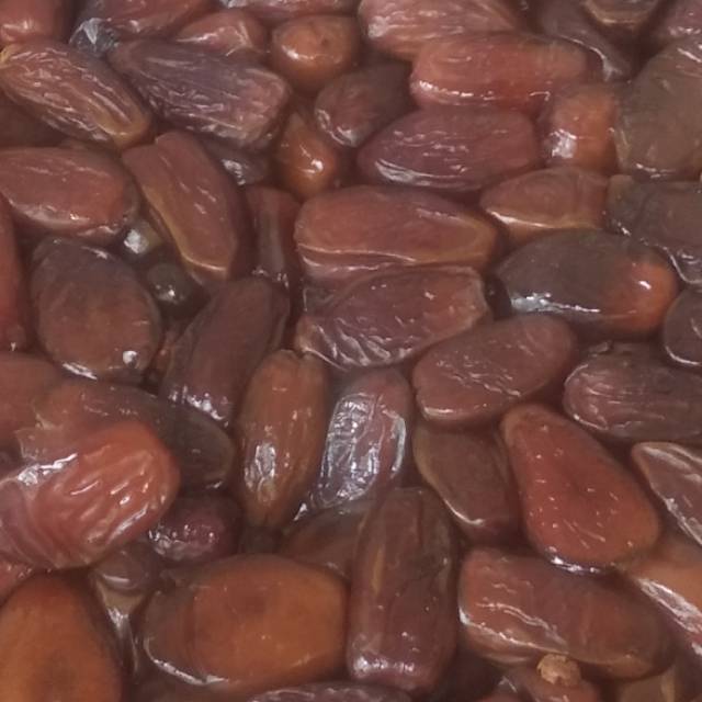 

Kurma Tunisia Madu 1/2kg gk lengket ya