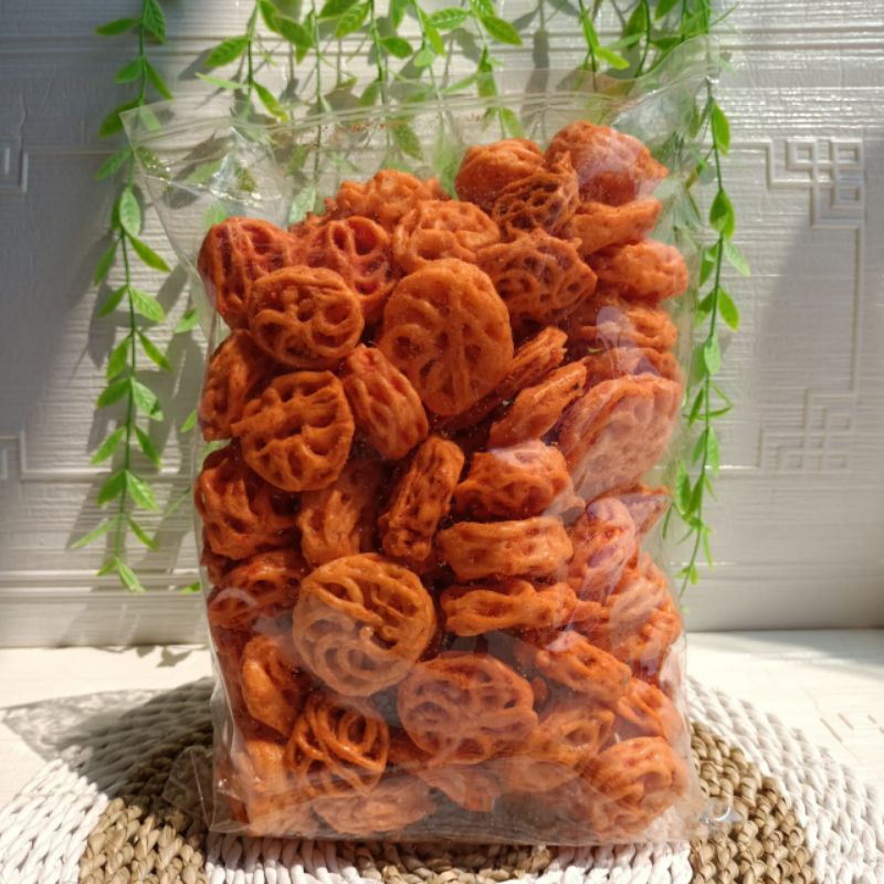 

KERUPUK SEBLAK MAWAR 250GR