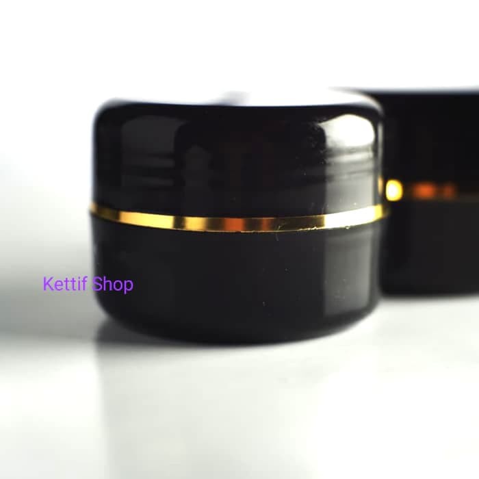 Pot cream 12.5gr hitam list gold