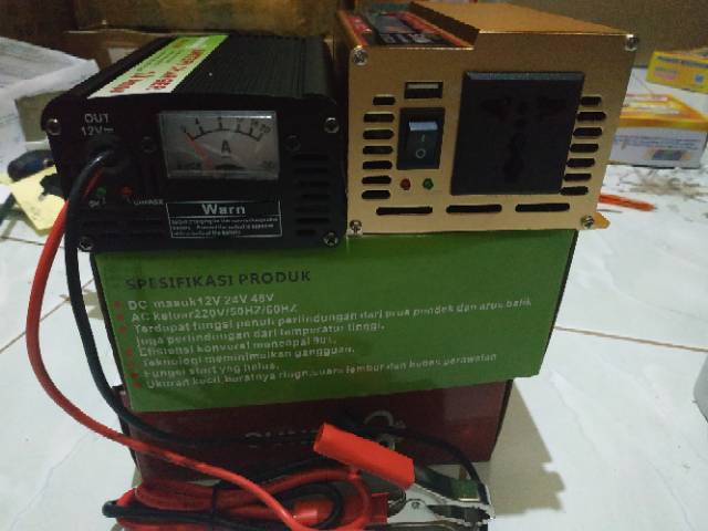 Power inverter 500 Watt Digital Lcd dan charger Aki 10 Ampere 12V