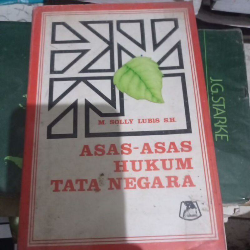 Buku asas asas hukum tata negara M solly lubis S. H