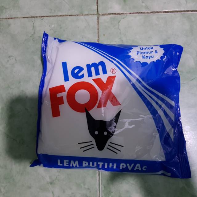 

Lem Fox putih