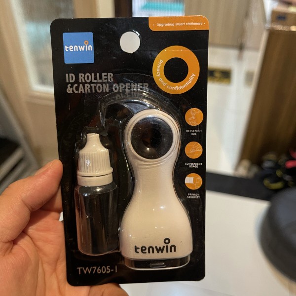 

Stempel Keamanan Privacy Seal White Tenwin 7605 - 1 Ink Roller