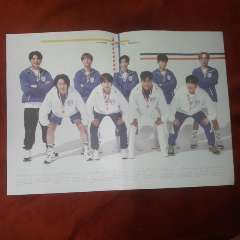 

Calendar Folded 2021 Super Junior Seasons Greetings