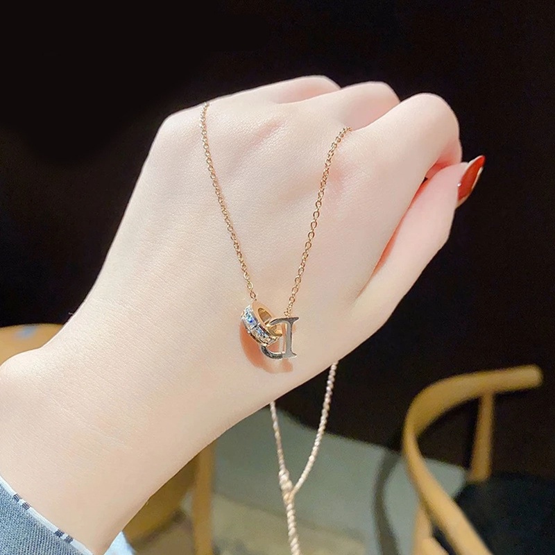 Kalung Rantai Klavikula Liontin Cincin Ganda Bahan Titanium Steel Hias Berlian Untuk Wanita