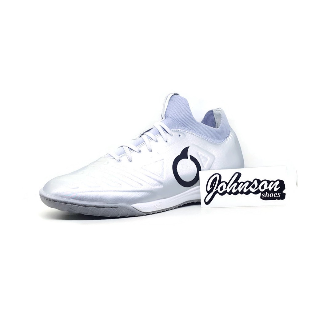 Sepatu Futsal ORTUS ORTUSEIGHT - FORTE VALKYRIE IN Silver