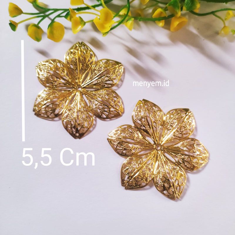 Lempeng bunga hiasan sudut mahar gold