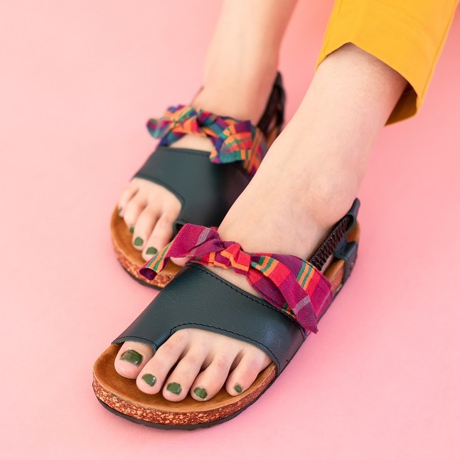 SANDAL ALMOND DARK GREEN SINTETIS MIX KAIN MOTIF