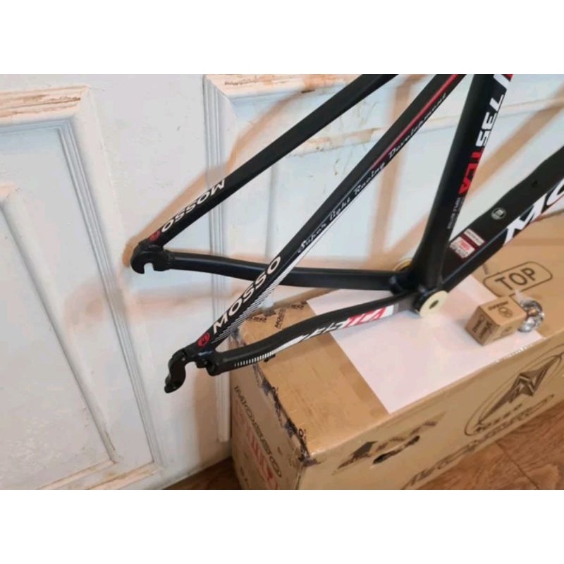 Frame Roadbike Mosso 735TCA Size 460mm Warna Hitam Merah . Rangka Sepeda Balap Road Bike 735 TCA Size Ukuran 46cm 460 mm Alloy 7005