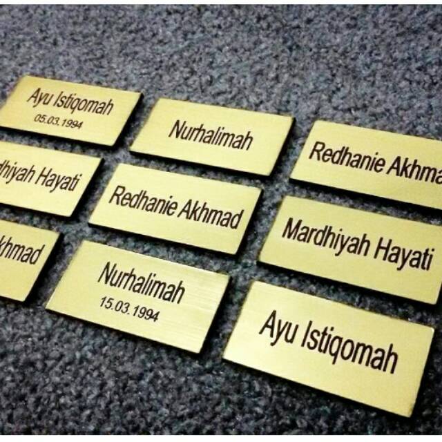 

Name tag / Plat nama (bisa custom ukuran dan tulisan)